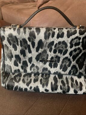 Stylish Leopard Print Top-Handle Bag - Black & Gray